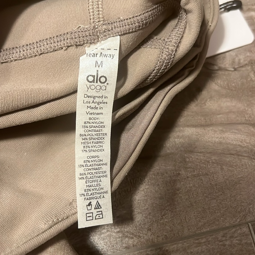 🔥🔥ALO Moto Leggins - Picture 10 of 16